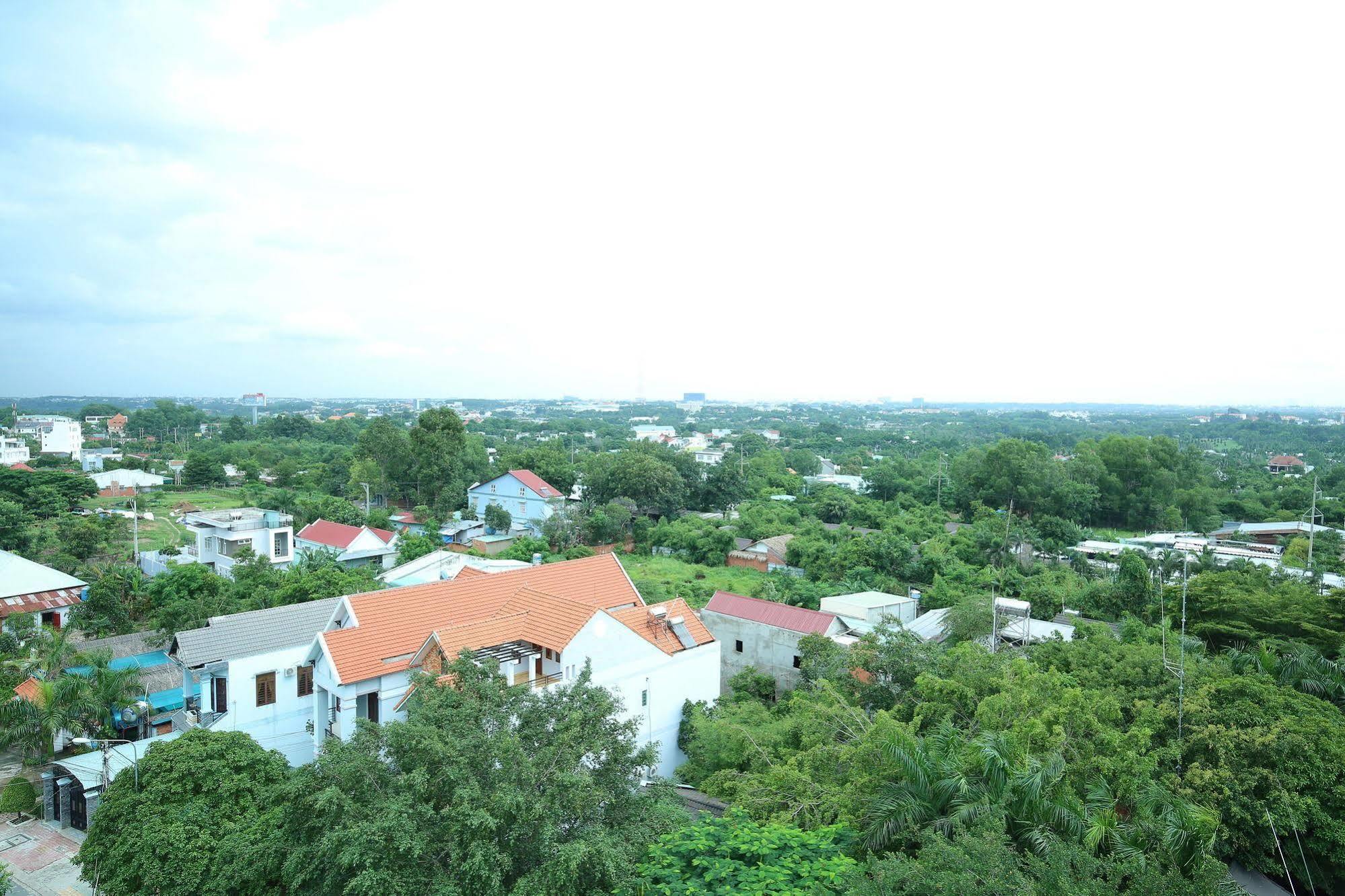 New Hotel & Apartment Thu Dau Mot Экстерьер фото